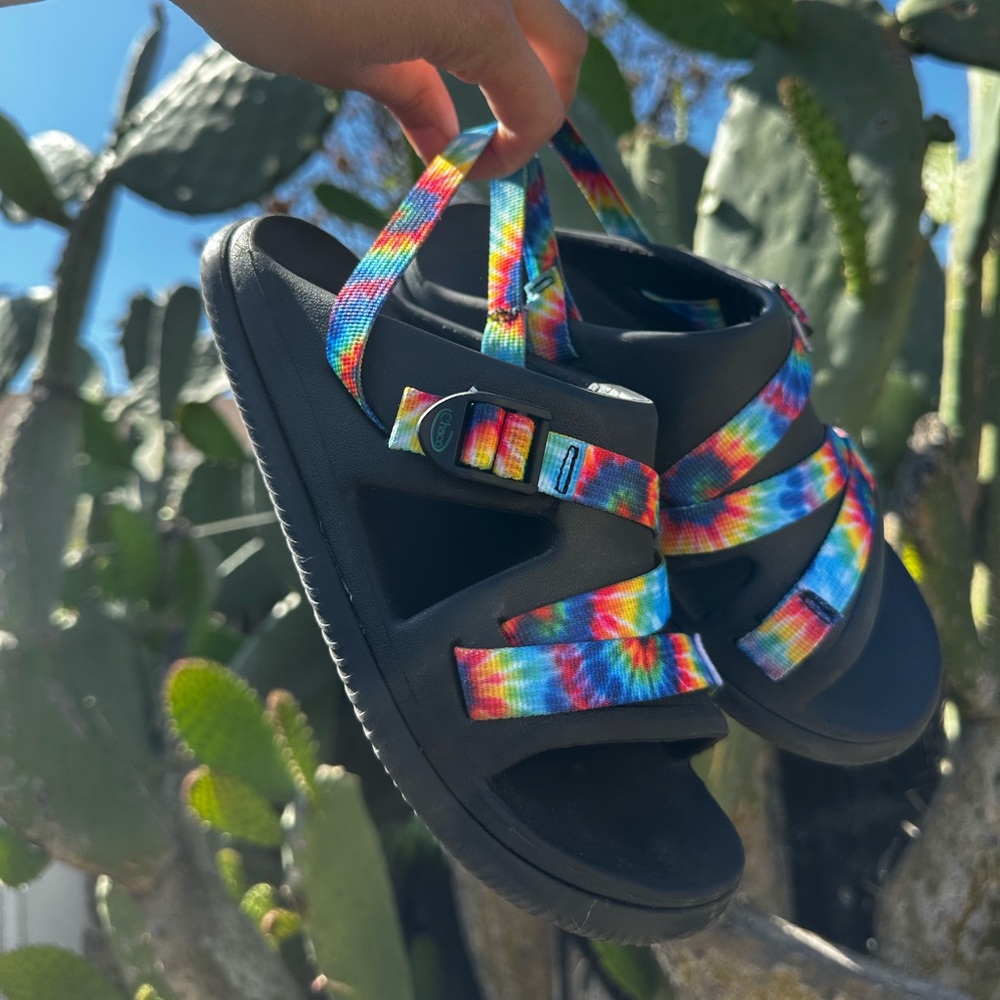 Chaco Chillos Sport Sandal Dark Tie Dye Size 5 M US Big Kid